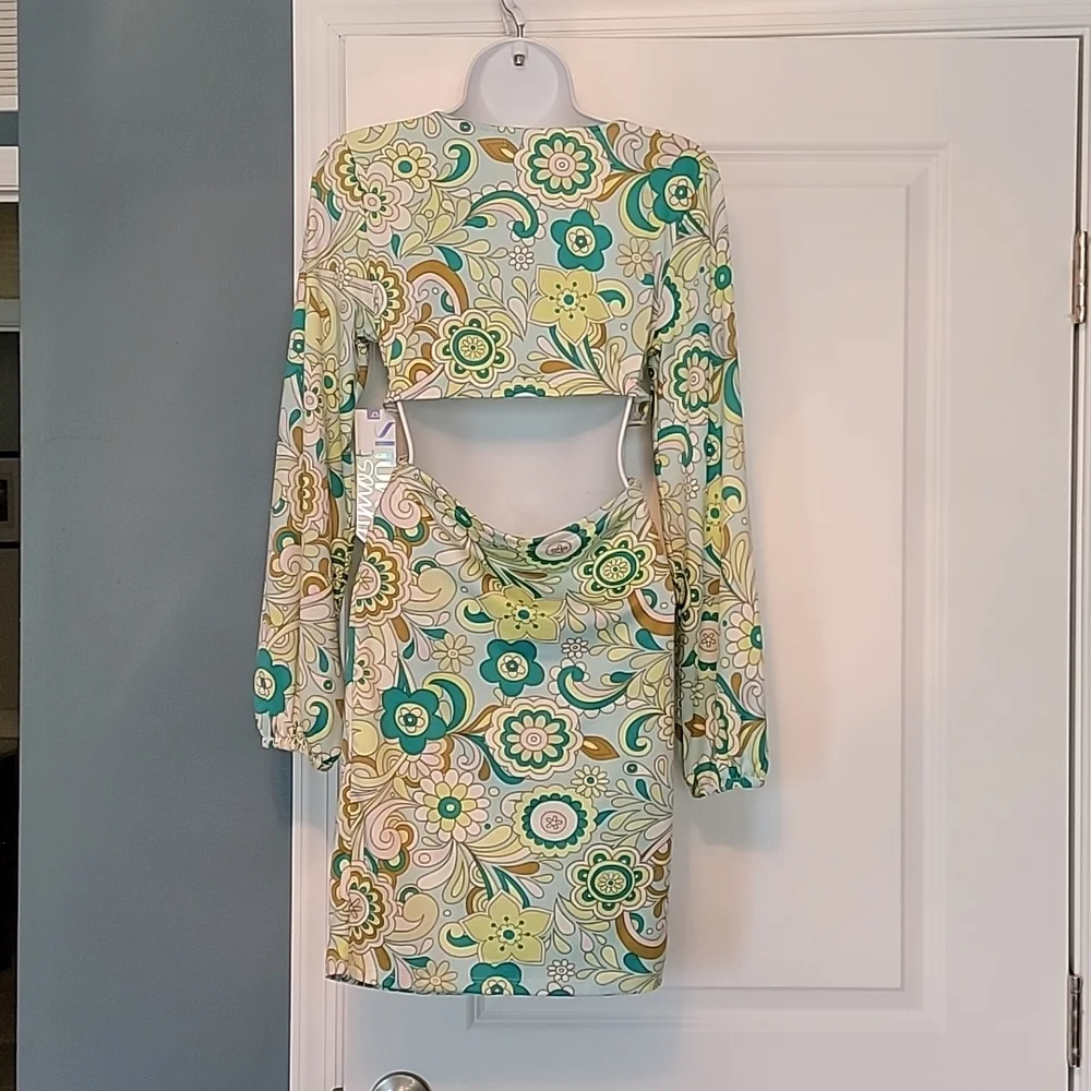 Almost Famous "Want it Wear it Love it" Girls Out Night Dress 💚💛 - Picture 4 of 7